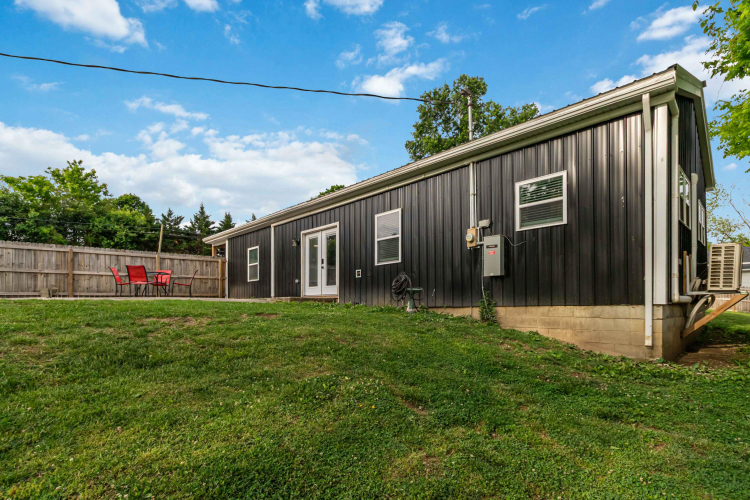 Listing Image 23