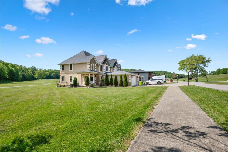 Listing Image 44