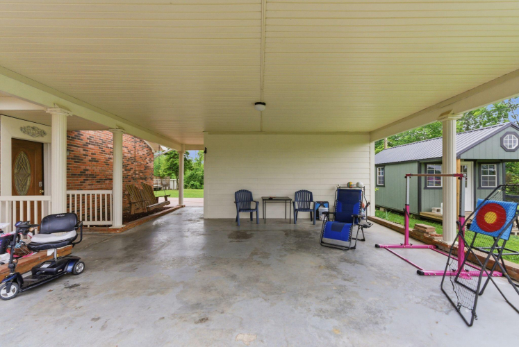 Listing Image 38