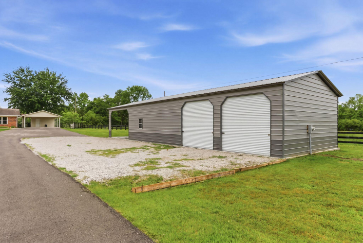 Listing Image 45