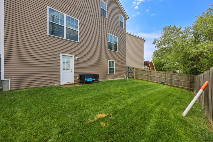 Listing Image 38