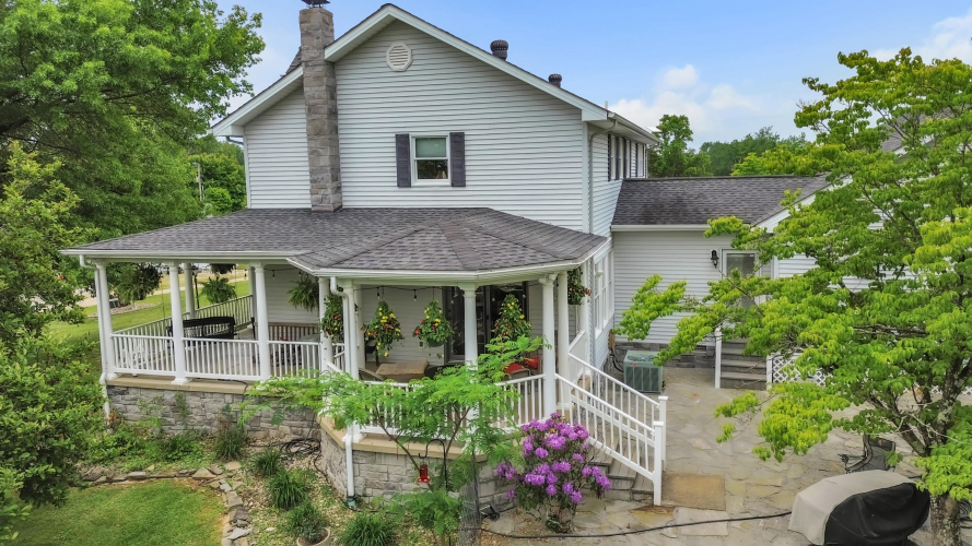 Listing Image 11