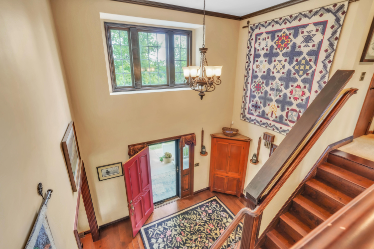 Listing Image 54