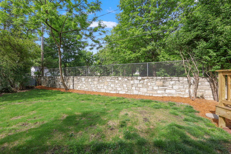 Listing Image 27