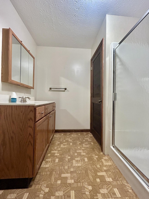 Listing Image 45