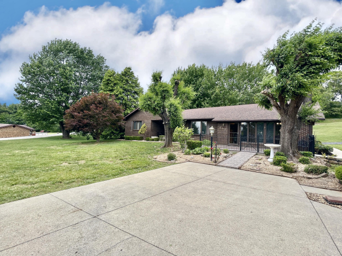 Listing Image 56