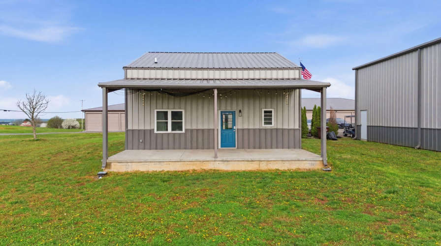 Listing Image 47