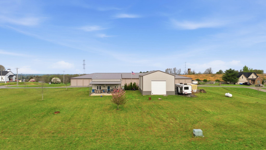 Listing Image 48