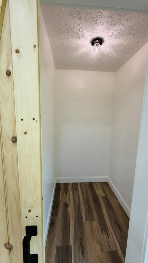 Listing Image 53