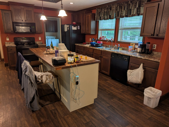 Listing Image 7