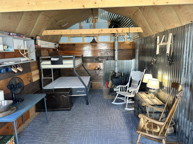 Listing Image 18