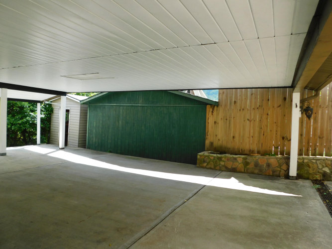 Listing Image 101