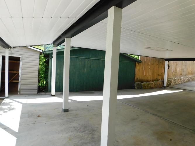 Listing Image 102