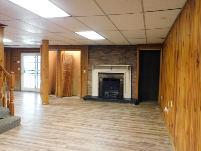 Listing Image 72