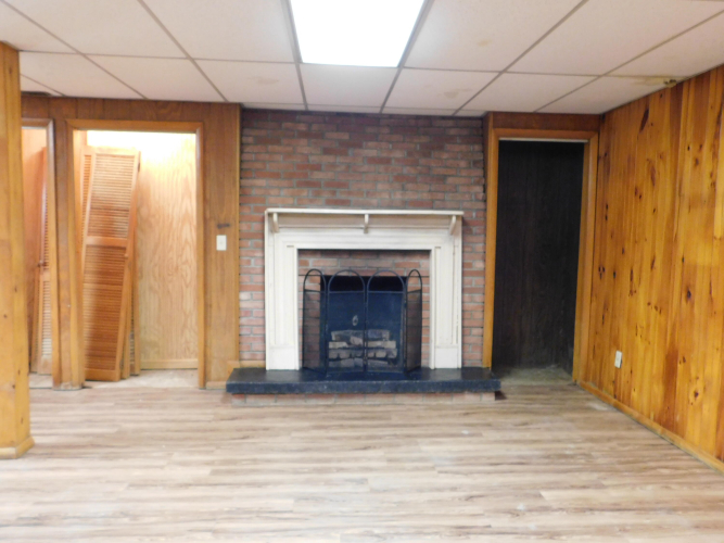 Listing Image 74