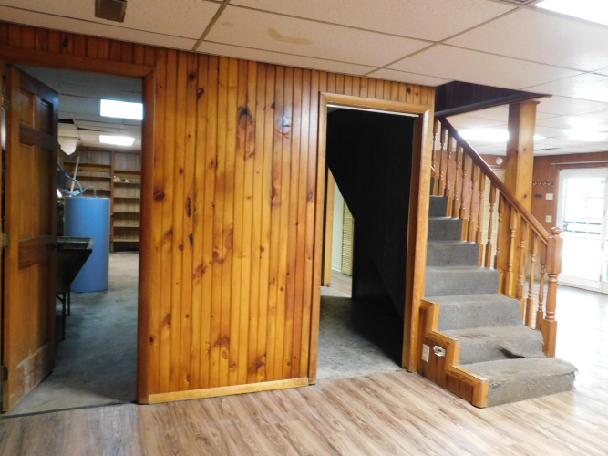 Listing Image 76