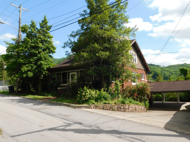 Listing Image 90
