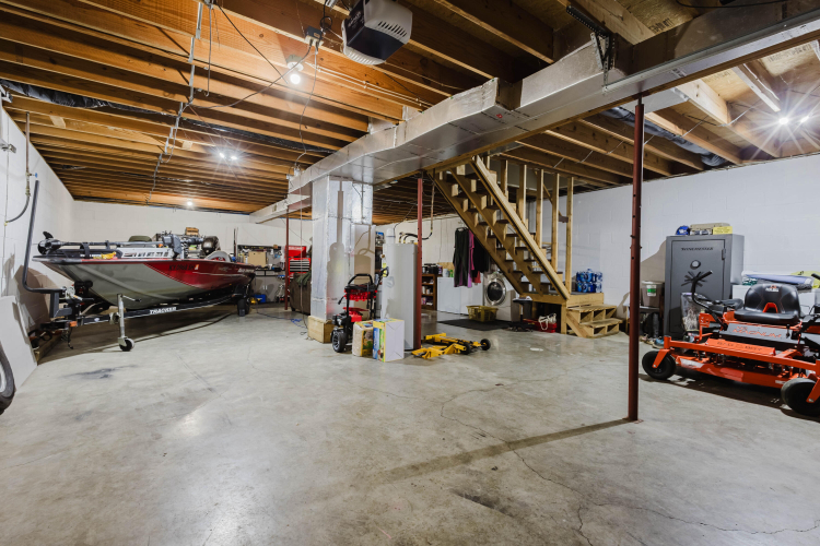 Listing Image 37