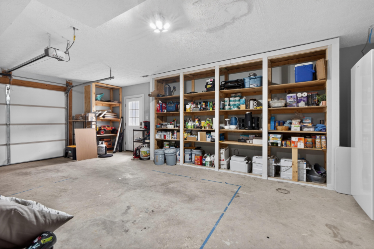 Listing Image 25