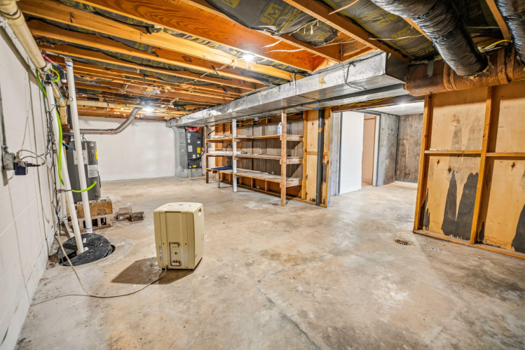 Listing Image 39