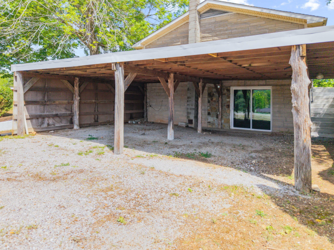 Listing Image 44