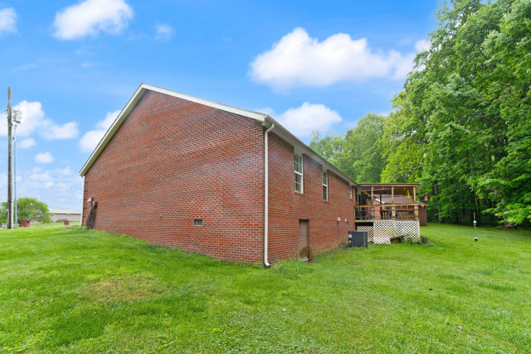 Listing Image 50