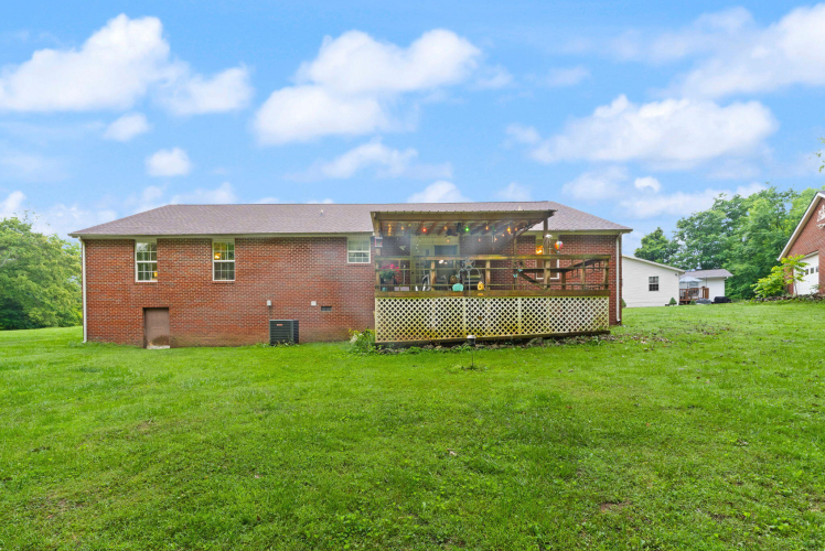 Listing Image 52
