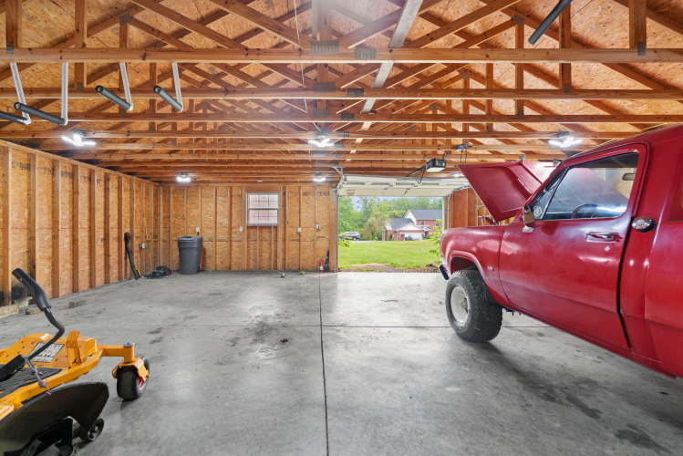 Listing Image 66