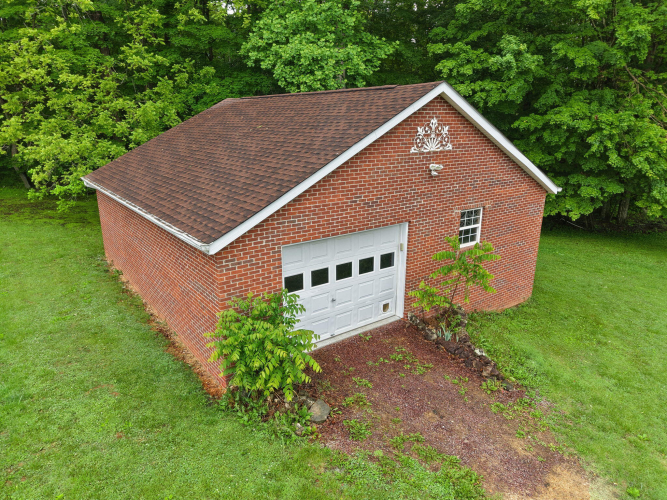 Listing Image 71