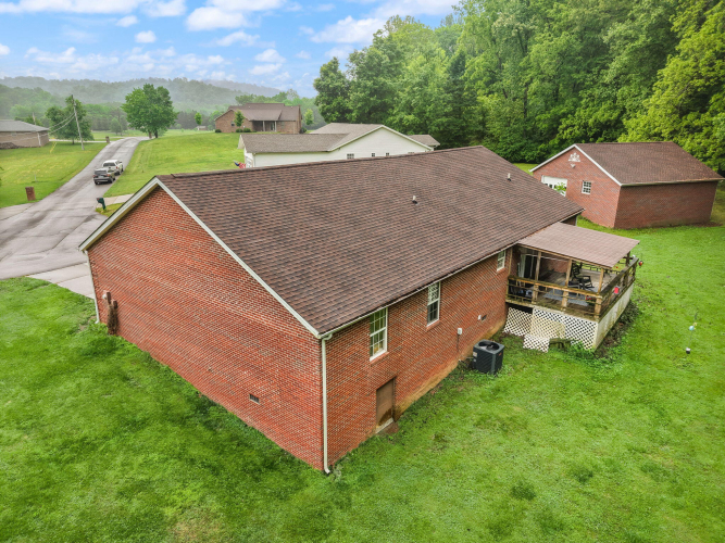Listing Image 76
