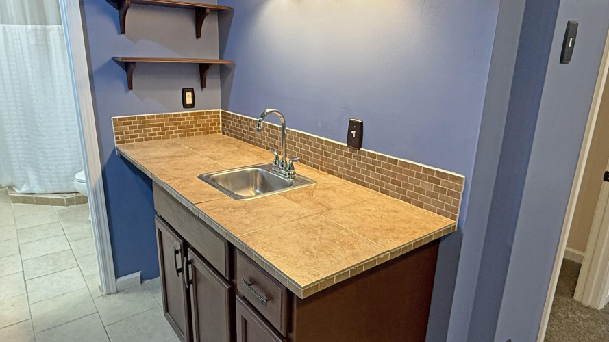 Listing Image 53