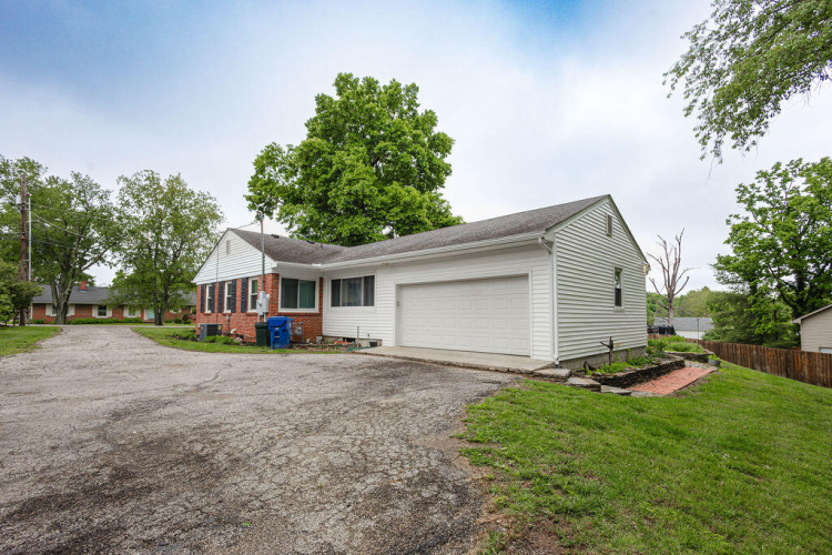 Listing Image 54