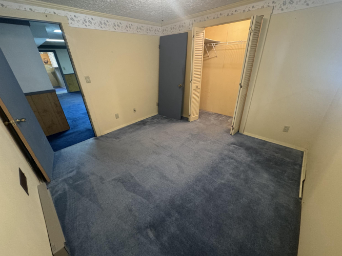 Listing Image 52