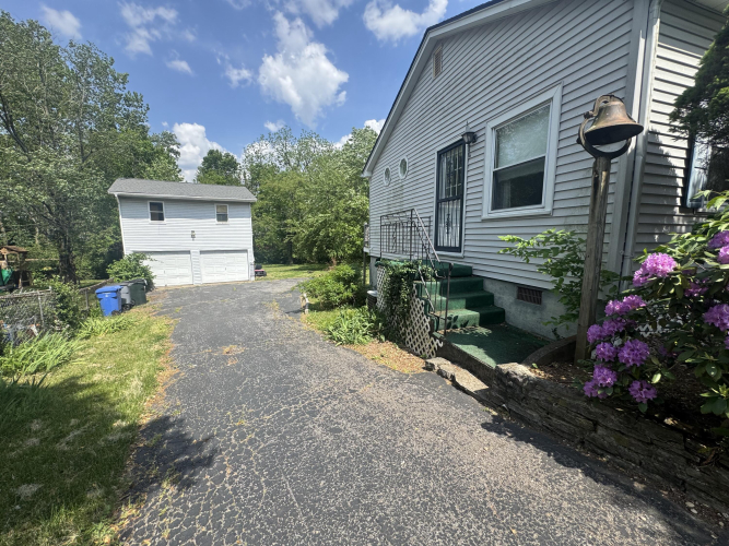 Listing Image 61