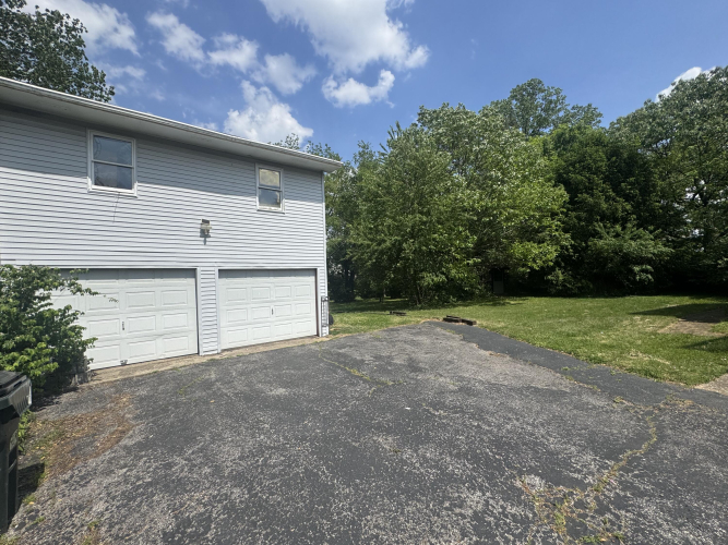 Listing Image 62