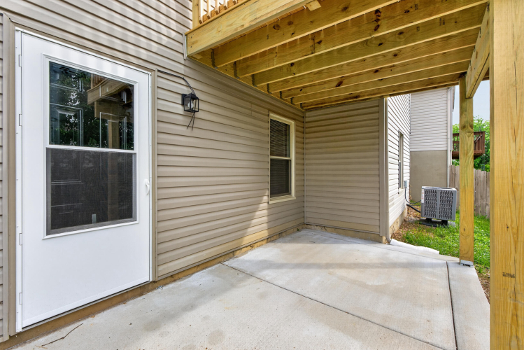 Listing Image 28