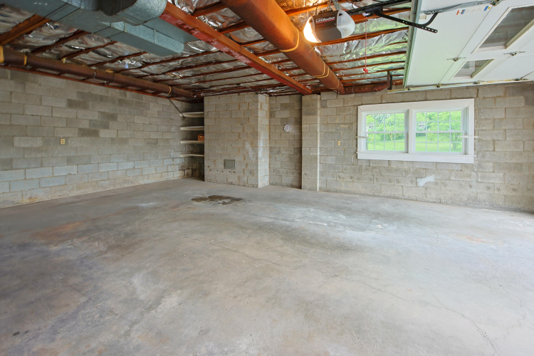 Listing Image 59