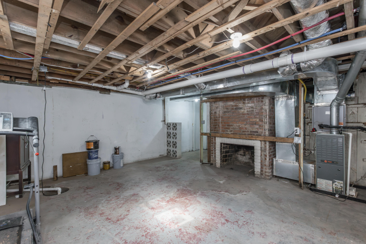 Listing Image 25