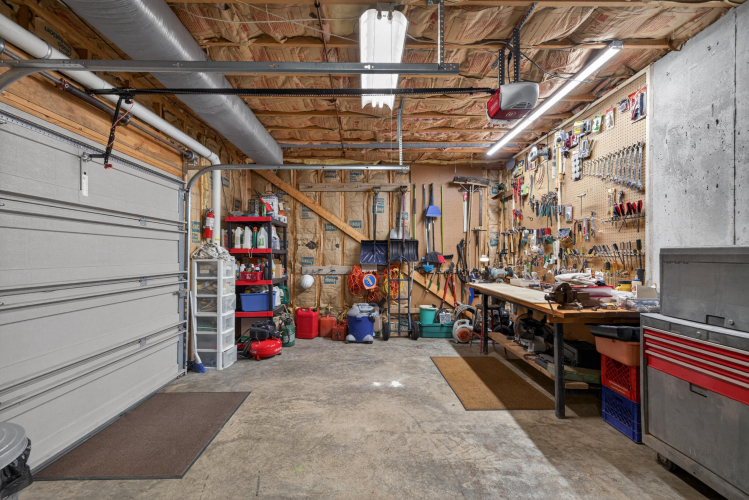 Listing Image 46