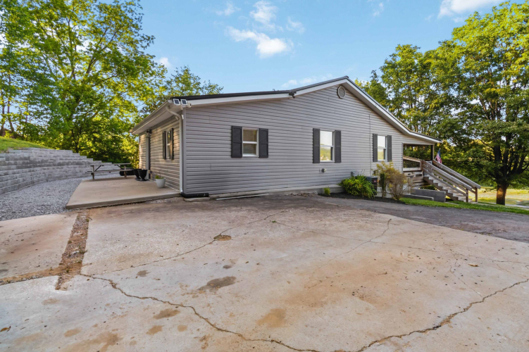 Listing Image 25