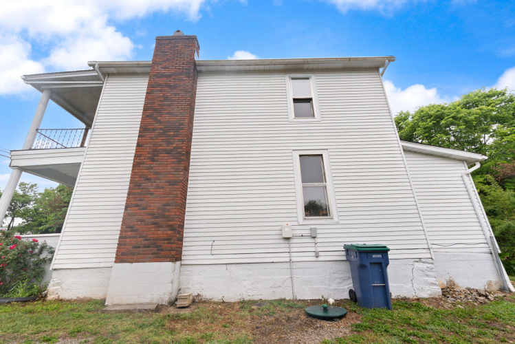 Listing Image 57