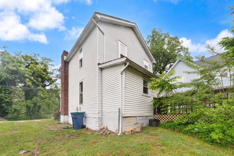 Listing Image 58