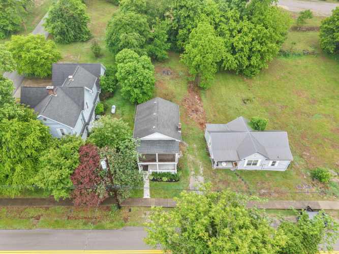 Listing Image 79
