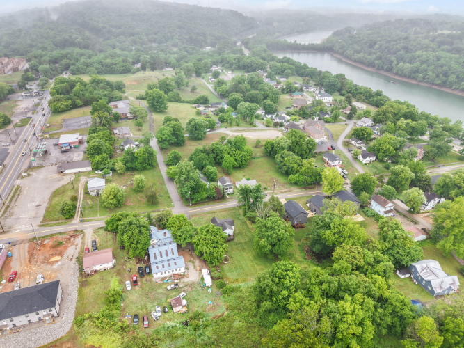 Listing Image 82