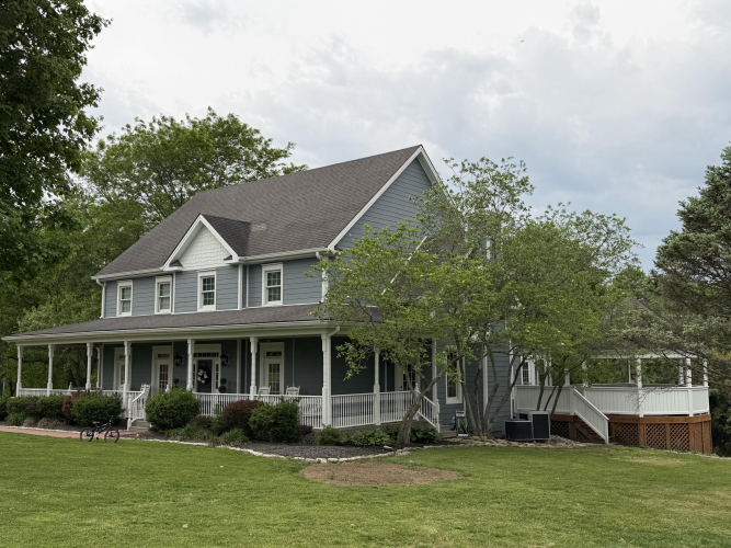 Listing Image 6