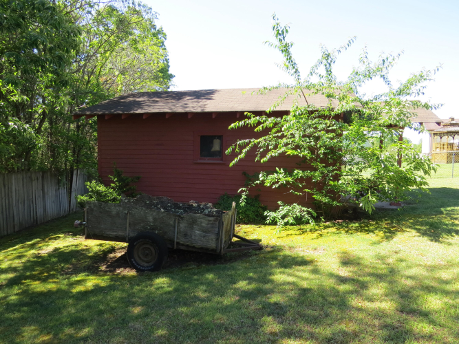 Listing Image 12