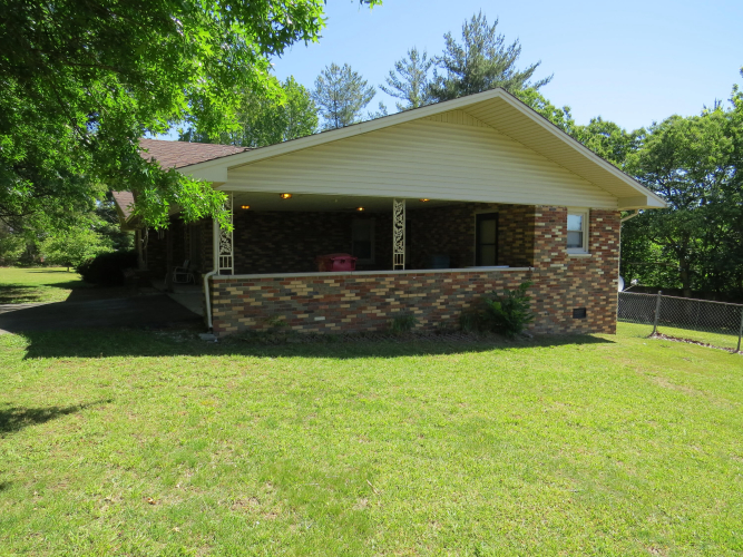 Listing Image 18