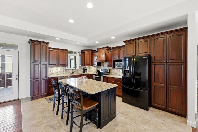 Listing Image 13