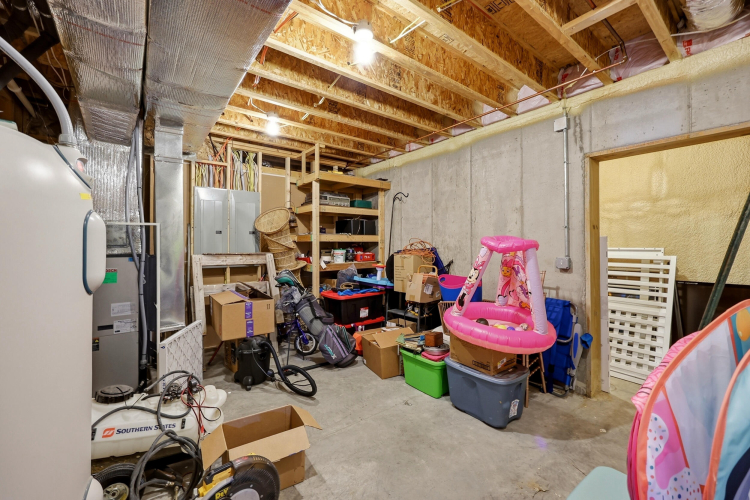 Listing Image 38