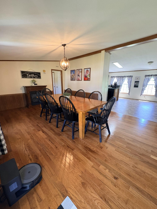 Listing Image 49